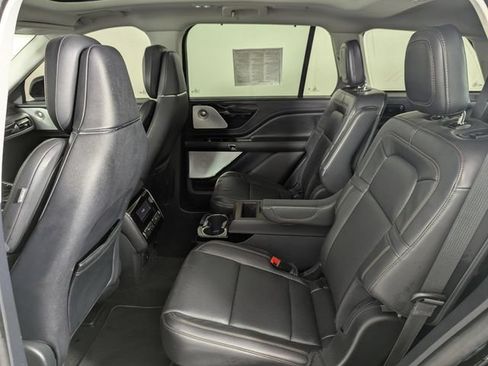 Used 2025 Lincoln Aviator Reserve w/ Equipment Group 201A AWD/4WD image 22