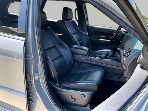 Used 2025 Dodge Durango GT AWD/4WD image 9