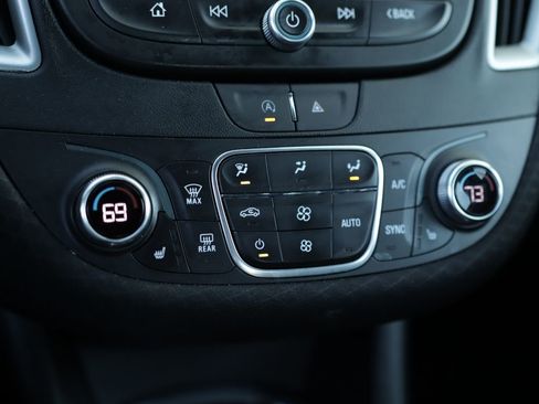 Used 2024 Chevrolet Malibu LT FWD image 15