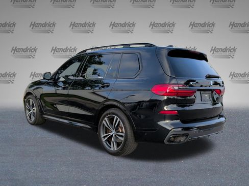 Used 2022 BMW X7 xDrive40i w/ M Sport Package AWD/4WD image 9