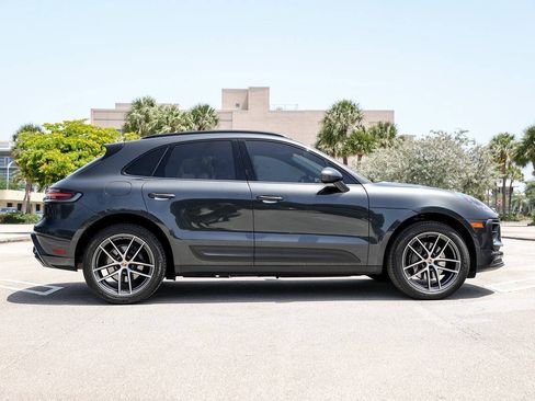 Used 2022 Porsche Macan AWD/4WD image 9