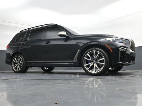 Used 2020 BMW X7 M50i w/ Dynamic Handling Package AWD/4WD image 28