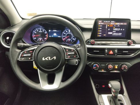 Used 2024 Kia Forte LXS image 22