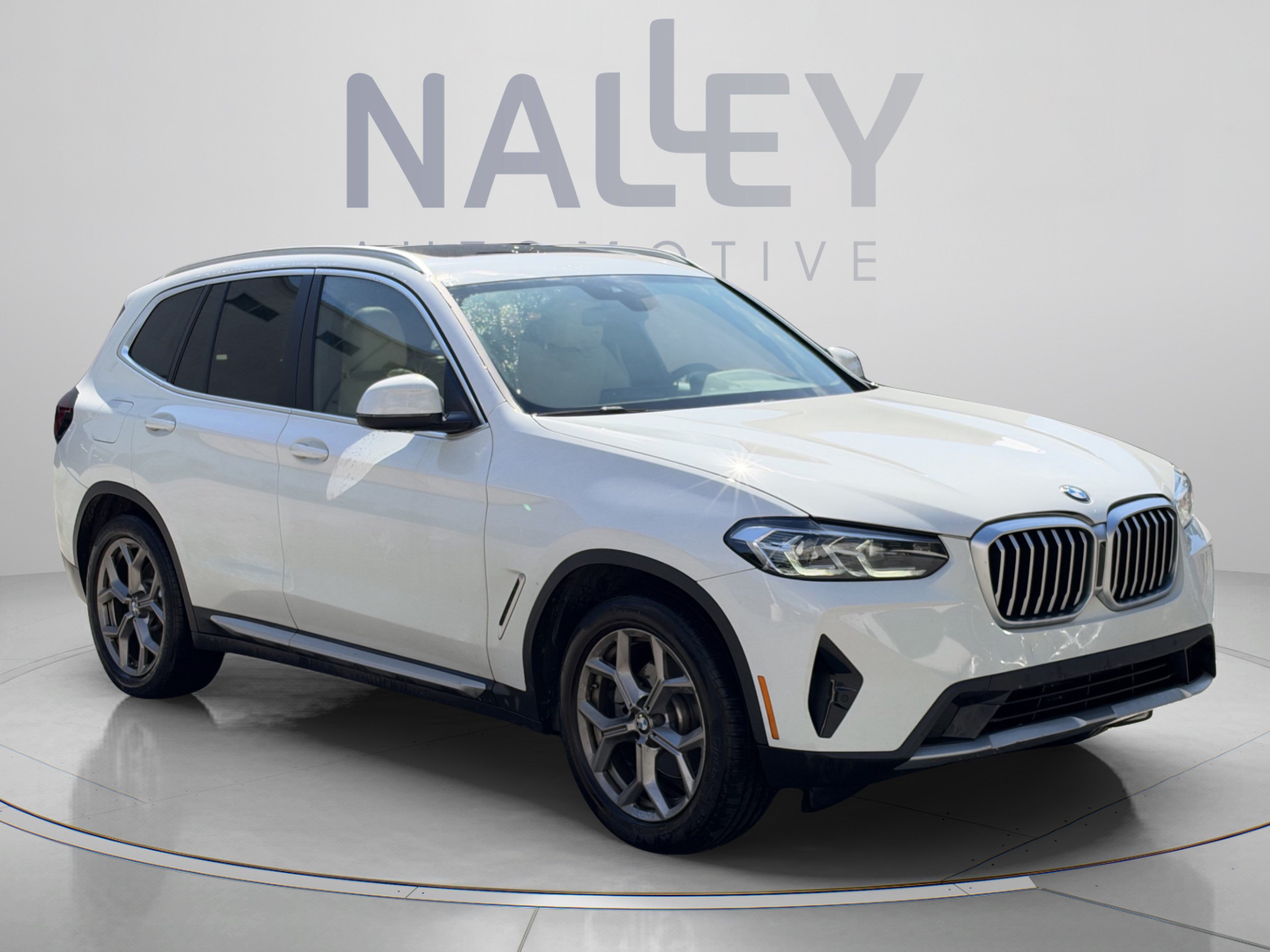 Used 2022 BMW X3 xDrive30i w/ Convenience Package w/ZPA AWD/4WD image 5