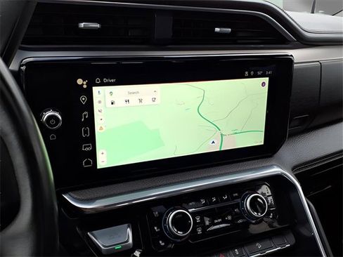 Used 2024 GMC Sierra 2500 Denali w/ Denali Reserve Package image 25