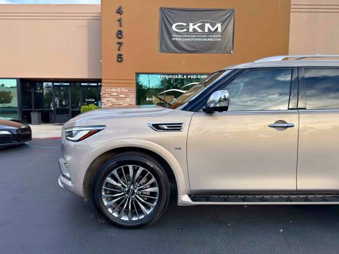 Used 2019 INFINITI QX80 Luxe w/ 22" Wheel Package AWD/4WD image 26