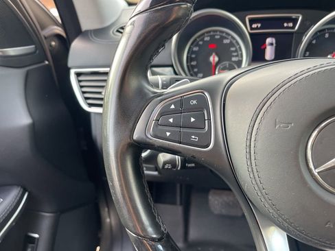 Certified 2018 Mercedes-Benz GLS 550 4MATIC image 18