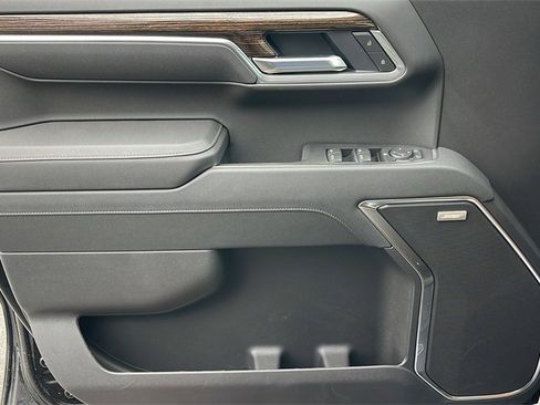 New 2026 GMC Sierra 1500 Elevation image 24