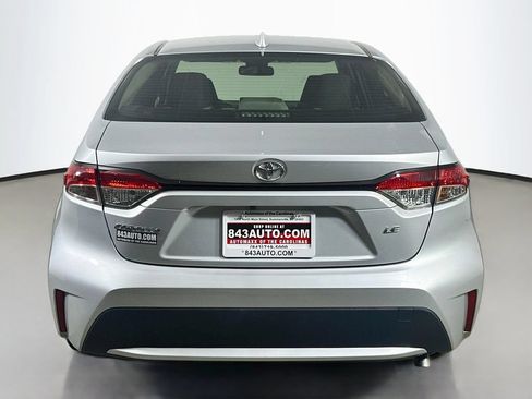 Used 2020 Toyota Corolla LE FWD image 6