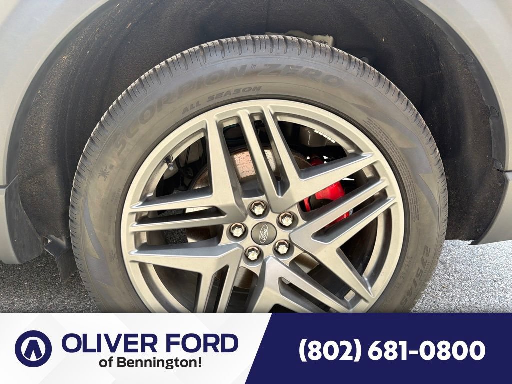 Used 2026 Ford Explorer ST-Line w/ ST-Line Street Pack AWD/4WD image 12
