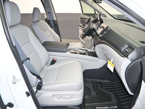 New 2026 Honda Ridgeline RTL image 24