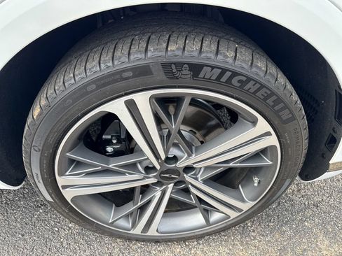 Used 2025 Genesis GV80 3.5T e-SC AWD/4WD image 48