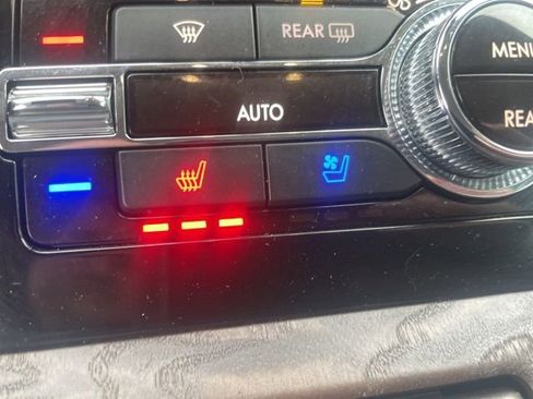 Used 2022 Lincoln Navigator Reserve image 11