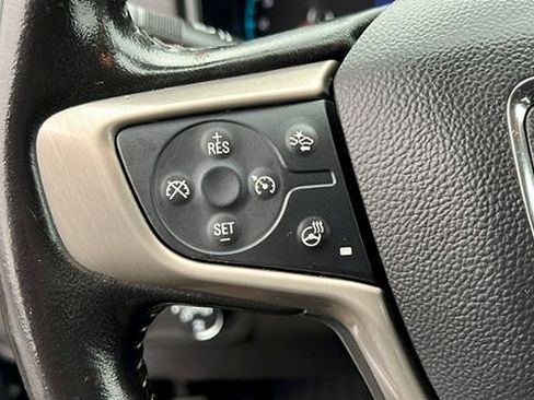 Used 2020 GMC Canyon Denali image 25