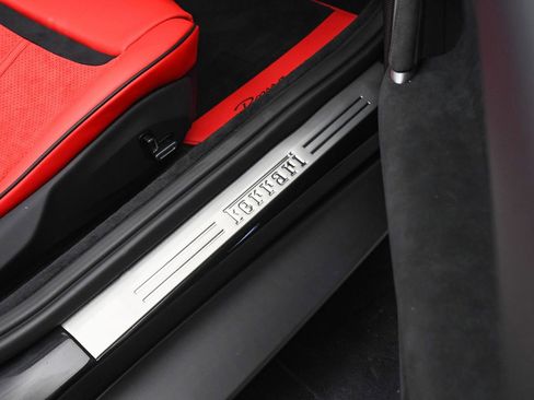 Certified 2025 Ferrari Roma Spider image 53