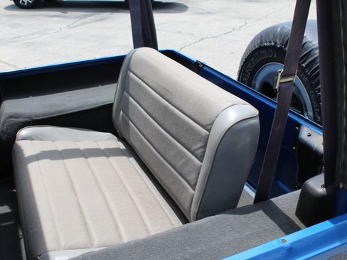 Used 1993 Jeep Wrangler S image 18