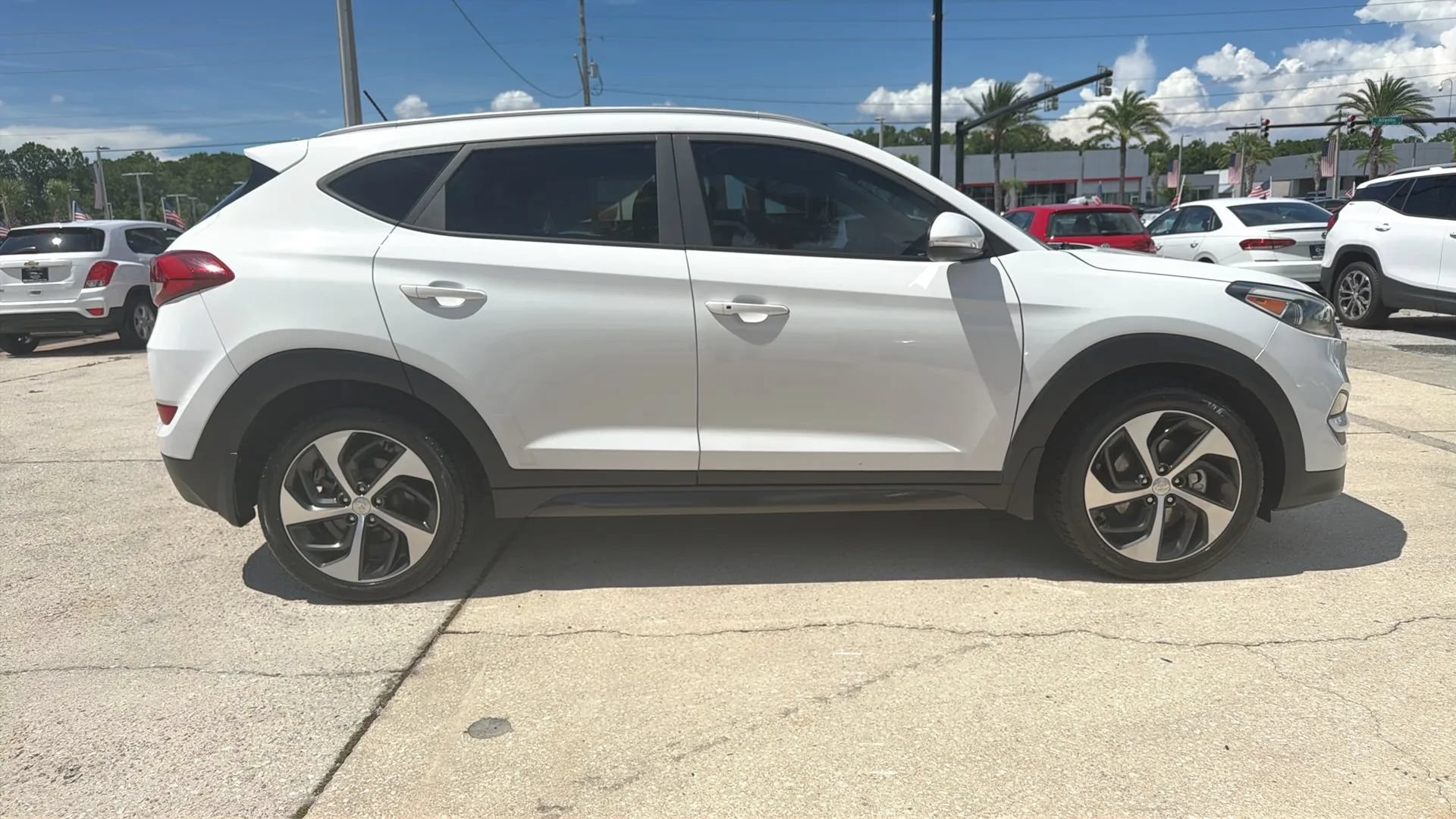 Used 2016 Hyundai Tucson Sport FWD image 6