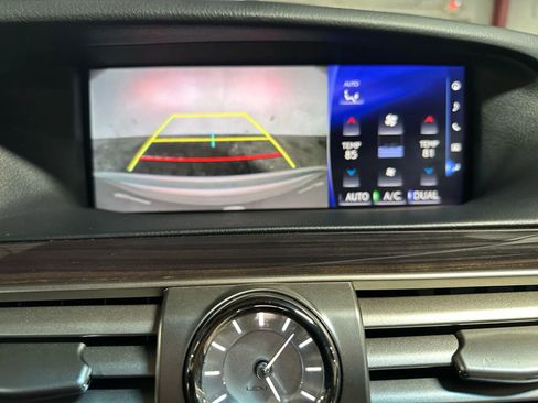 Used 2017 Lexus LS 460 F Sport image 10