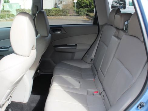 Used 2011 Subaru Forester 2.5X Limited image 18