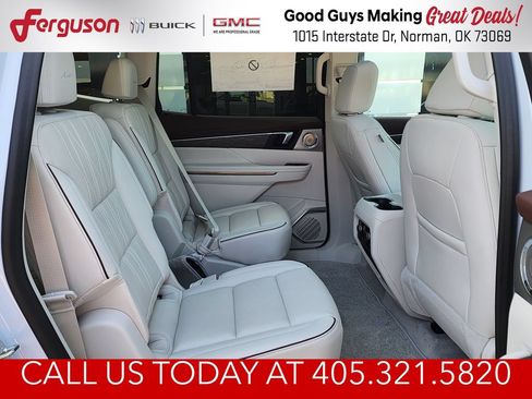 New 2026 Buick Enclave Avenir w/ Super Cruise Package AWD/4WD image 45
