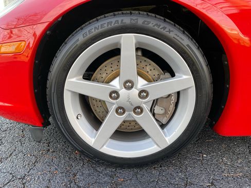 Used 2005 Chevrolet Corvette Coupe w/ Preferred Equipment Group image 34