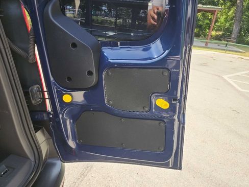 Used 2021 Ford Transit Connect XL FWD image 32