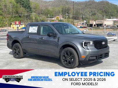 New 2026 Ford Maverick Lariat w/ Black Appearance Package