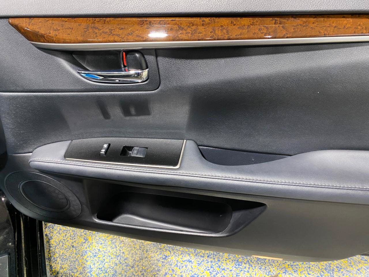Used 2017 Lexus ES 350 w/ Premium Package FWD image 28