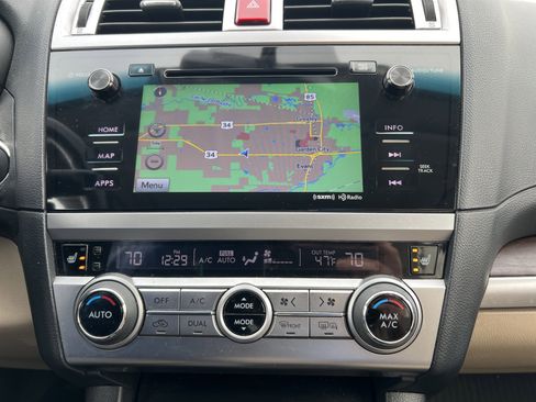 Used 2016 Subaru Outback 3.6R Limited image 5