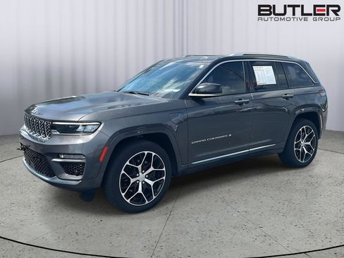 Used 2022 Jeep Grand Cherokee Summit image 1