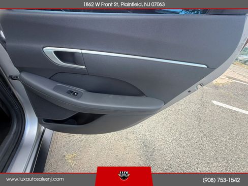 Used 2022 Hyundai Sonata SE FWD image 42