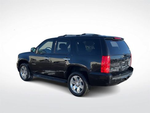 Used 2012 GMC Yukon SLT w/ SLT Chrome Package image 6