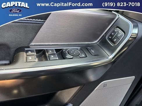 Certified 2025 Ford F150 Platinum w/ FX4 Off-Road Package AWD/4WD image 21