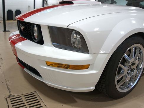 Used 2008 Ford Mustang GT Premium image 10