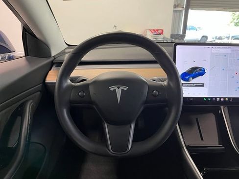 Used 2020 Tesla Model 3 Long Range AWD/4WD image 21