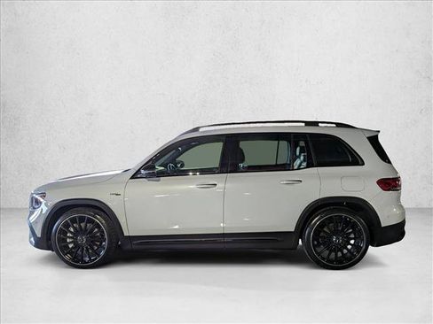 Certified 2022 Mercedes-Benz GLB 35 AMG 4MATIC image 9
