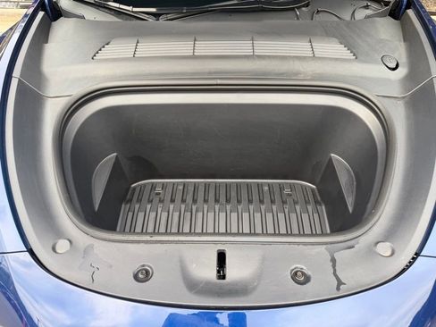 Used 2024 Tesla Model Y Long Range image 6