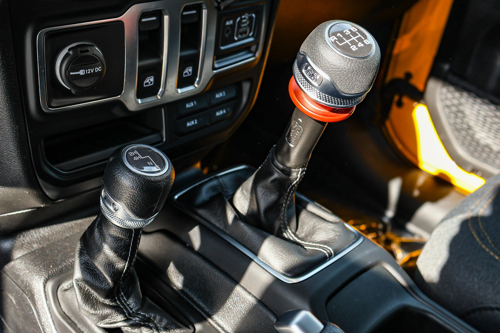 Used 2024 Jeep Wrangler Sport AWD/4WD image 11
