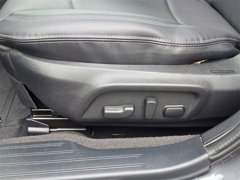 Used 2018 Subaru Outback 2.5i Limited w/ Popular Package #2 image 13