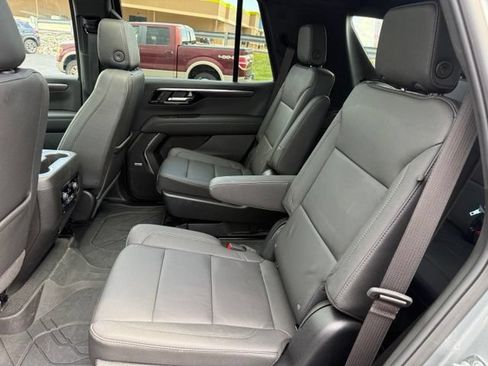 Used 2026 Chevrolet Tahoe Z71 w/ Comfort Package AWD/4WD image 26