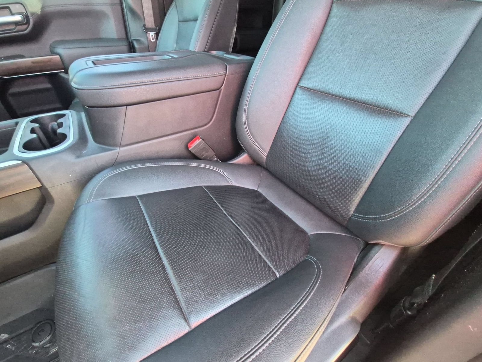 Used 2021 GMC Sierra 1500 SLT RWD image 23