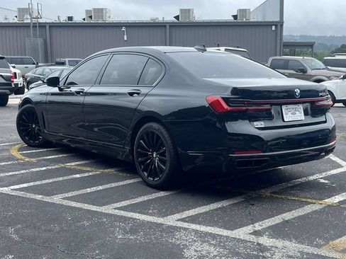 Used 2021 BMW 740i w/ Premium Package RWD image 6