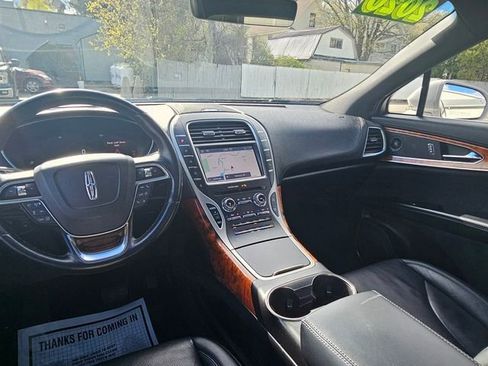 Used 2020 Lincoln Nautilus Reserve w/ Equipment Group 201A AWD/4WD image 9