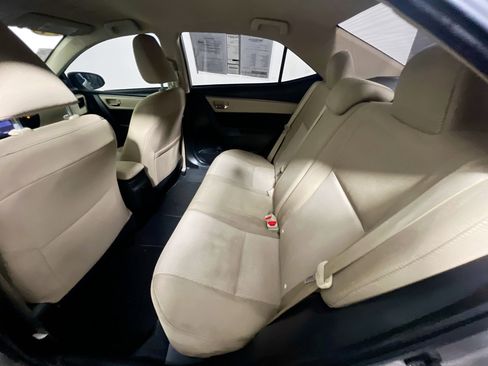 Used 2014 Toyota Corolla LE image 28
