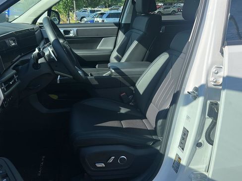 Certified 2025 Hyundai Santa Fe SEL AWD/4WD image 13