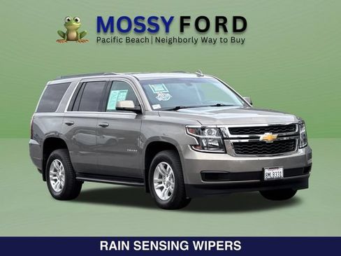 Used 2019 Chevrolet Tahoe LS RWD image 2