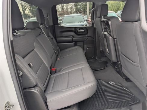 Used 2023 Chevrolet Silverado 1500 Custom image 12