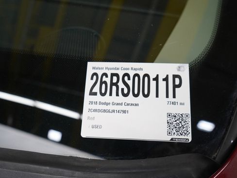 Used 2018 Dodge Grand Caravan SE FWD image 31
