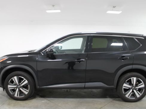 Used 2024 Nissan Rogue SL FWD image 6