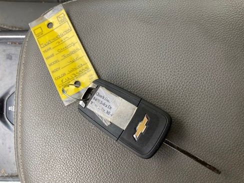 Used 2014 Chevrolet Impala LT w/ Convenience Package FWD image 9